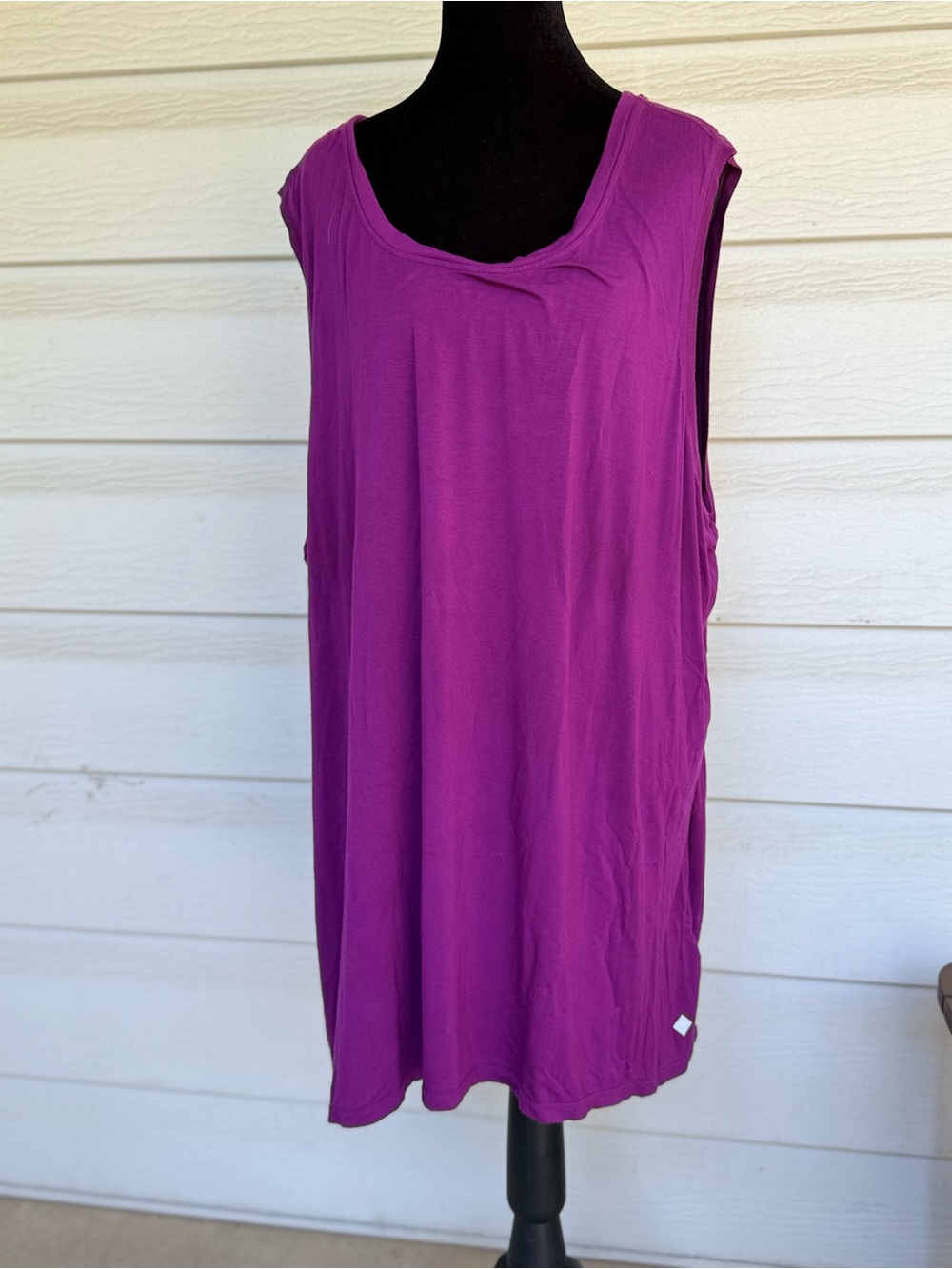 LuLaRoe Magenta Rise Open-Back Tunic Top